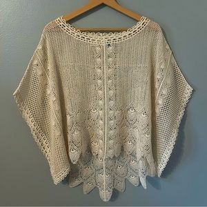 Anthropologie Sparrow Cream Crochet Lace Pancho with Armholes Size Medium